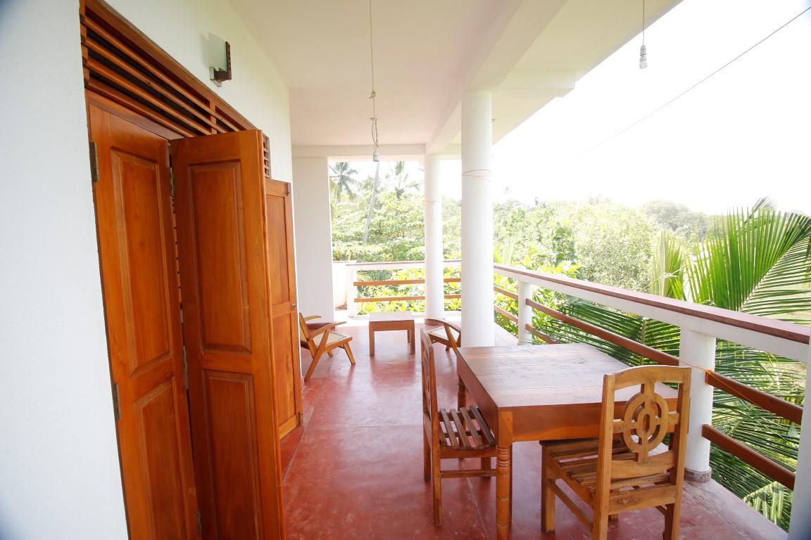 Peacock Land Hotel Tangalle Exterior photo