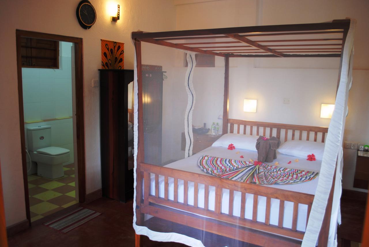 Peacock Land Hotel Tangalle Exterior photo
