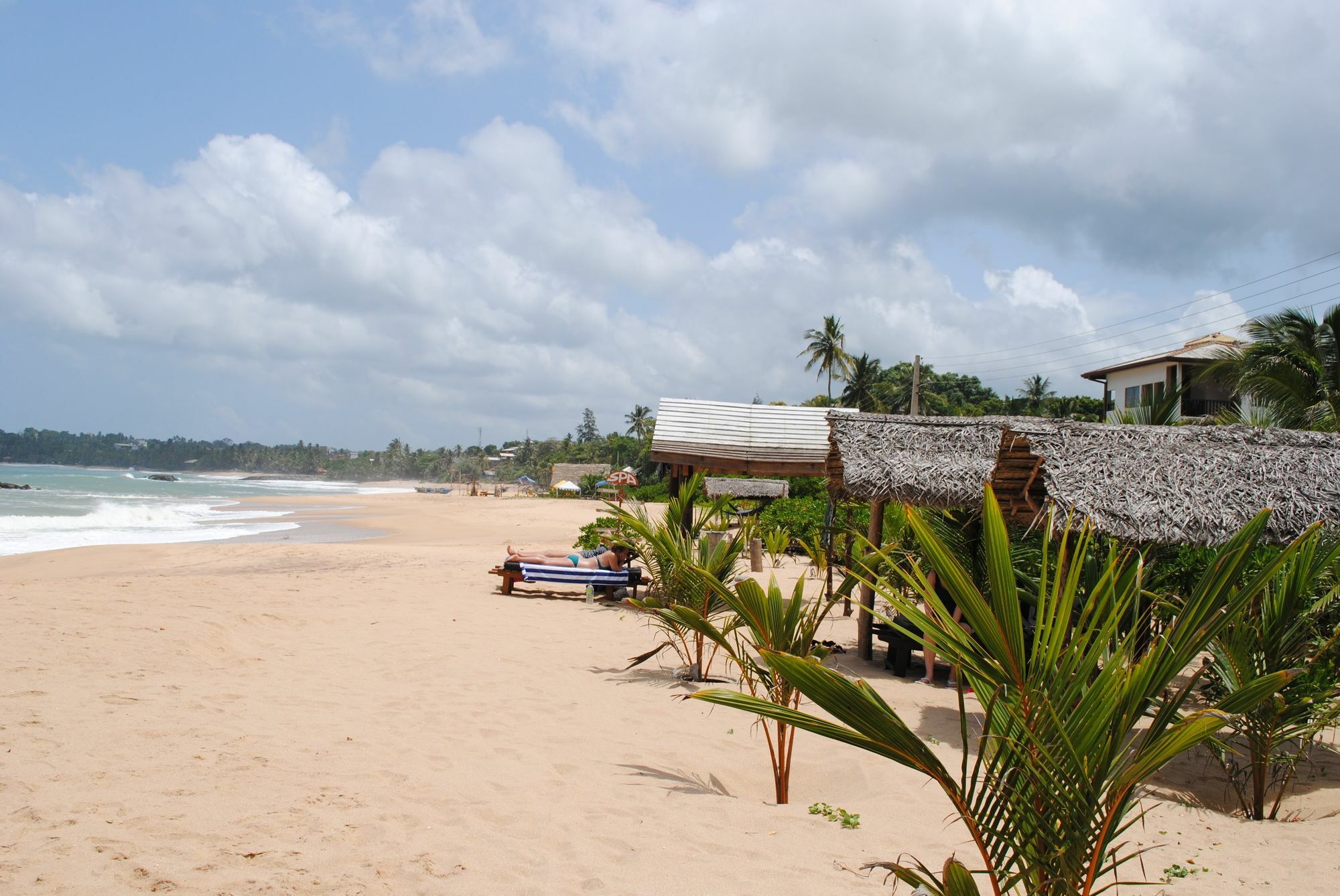 Peacock Land Hotel Tangalle Exterior photo